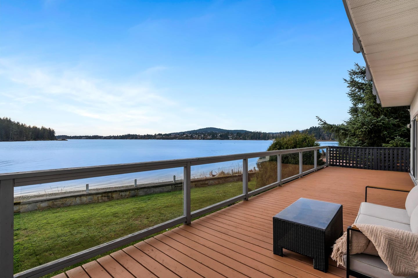 Sooke's Ocean Point Retreat — photo 25