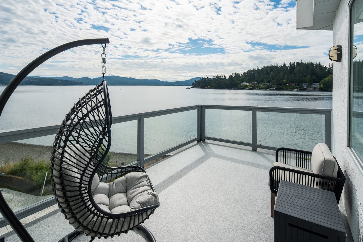 The Crow's Nest – Panoramic Oceanfront — photo 2
