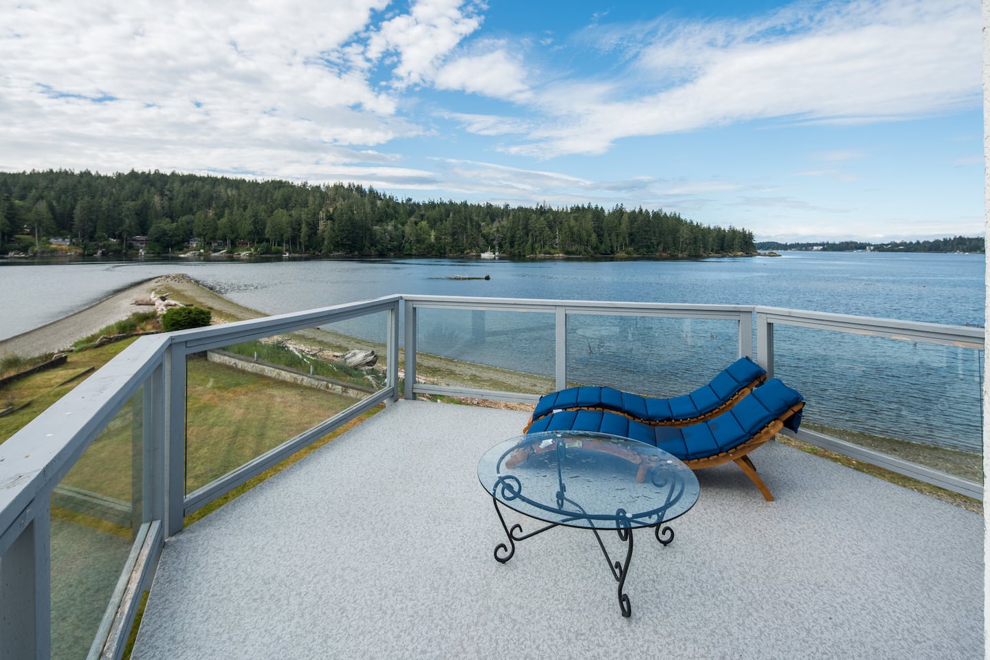 The Crow's Nest – Panoramic Oceanfront — photo 19
