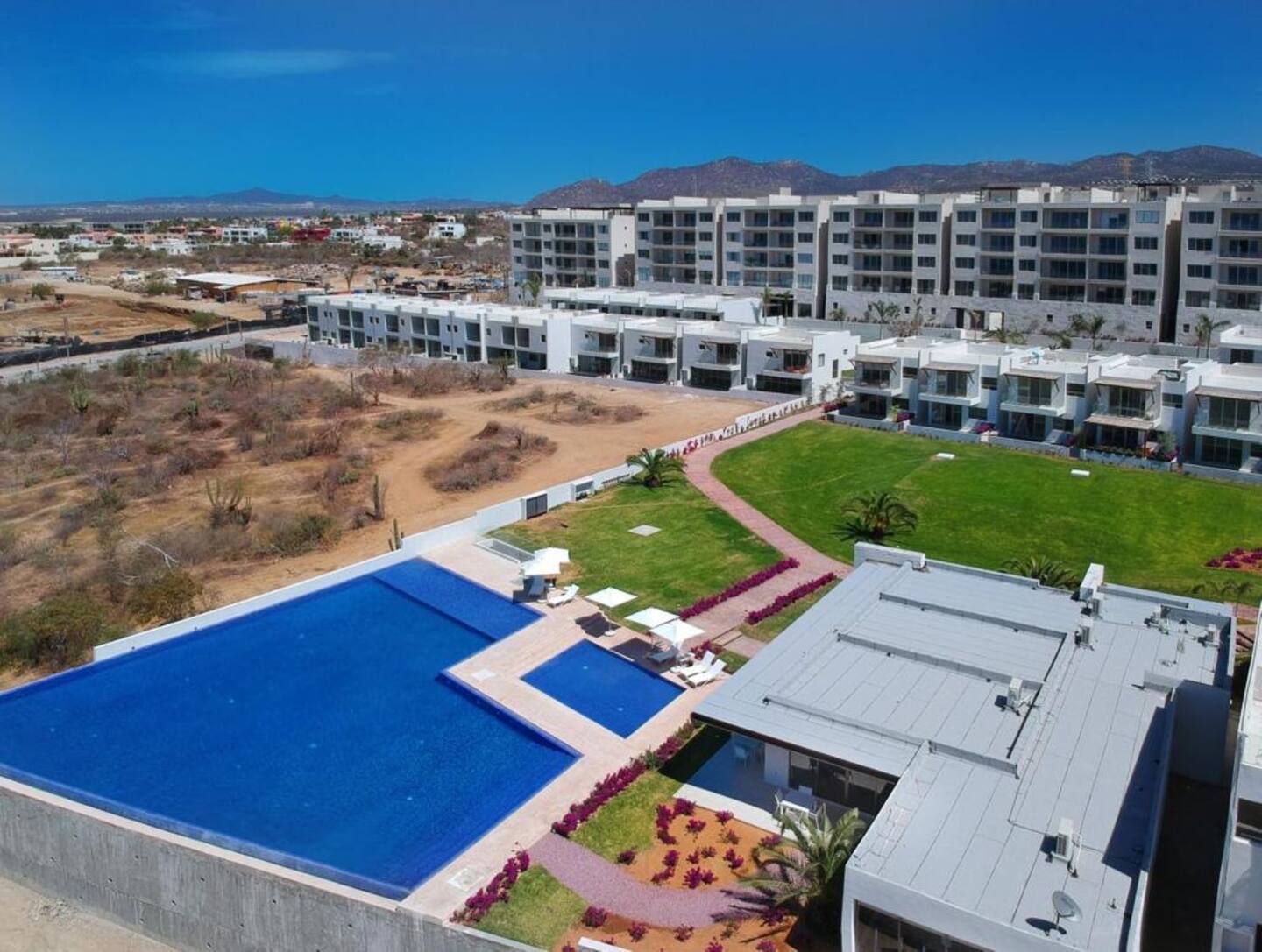 The Arch View — Vista Vela — photo 16